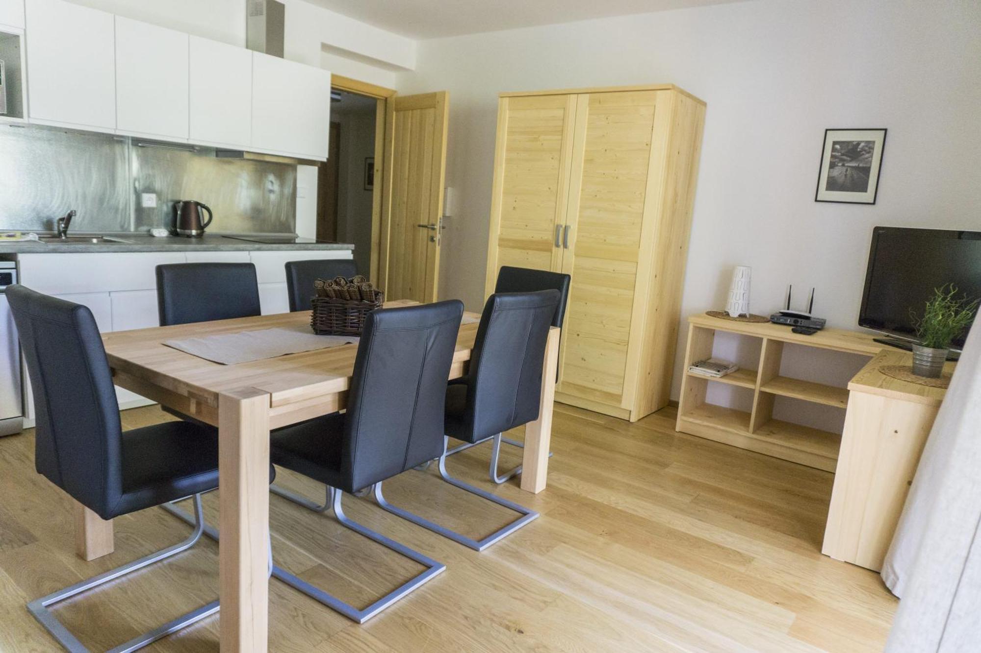 Aparthotel Kovarna Residence 페츠 포트 스네스코우 외부 사진